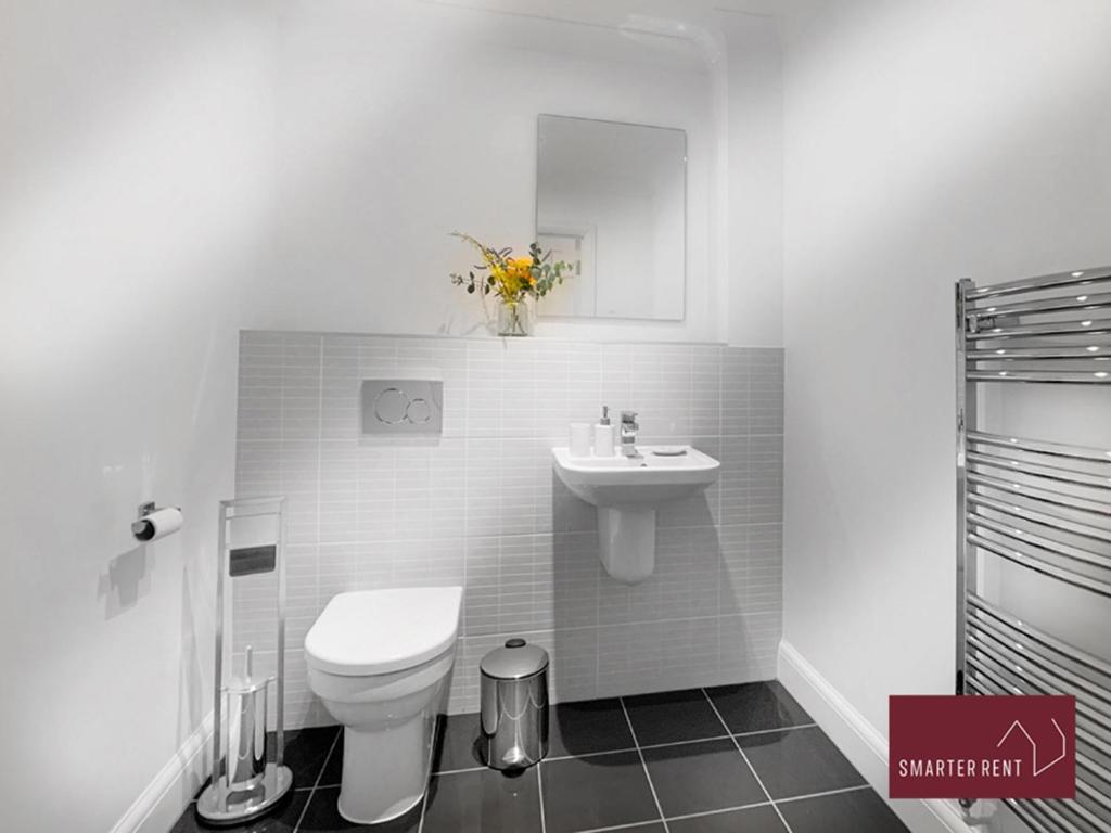 Maidenhead, Leander - 3 Bedroom - Parking & Garden Esterno foto